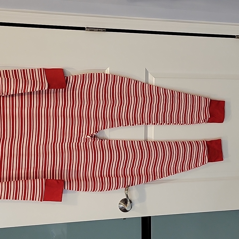 PINK Victoria's Secret Red Striped One Piece Thermal Onesie Pajama Large NWT - Picture 7 of 10